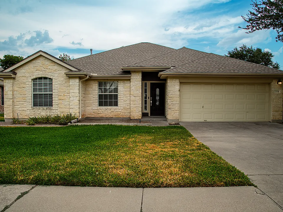 2704 Butler National Dr