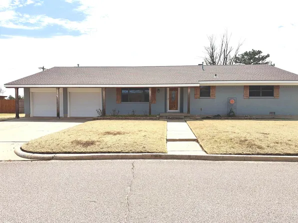 903 Texas Dr, Laverne, OK 73848