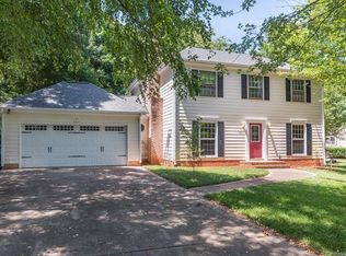 900 Conestoga Dr, Charlotte, NC 28270