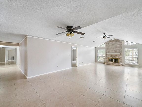 2nd image of 1902 Mayweather Ln