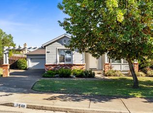 3640 Helford Pl, Santa Rosa, CA 95404