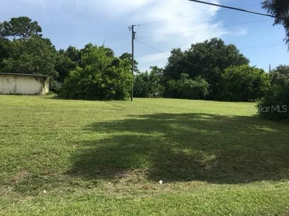 106 Gulf Ave #34, Nokomis, FL 34275