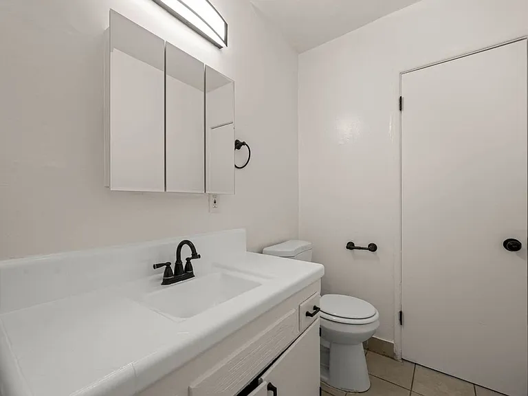 3862 S Potomac Ave — Photo 34