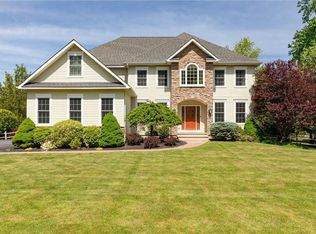 21 Appalachian E, Hopewell Junction, NY 12533