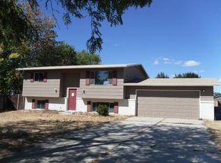 9550 Linfield Dr, Boise, ID 83704