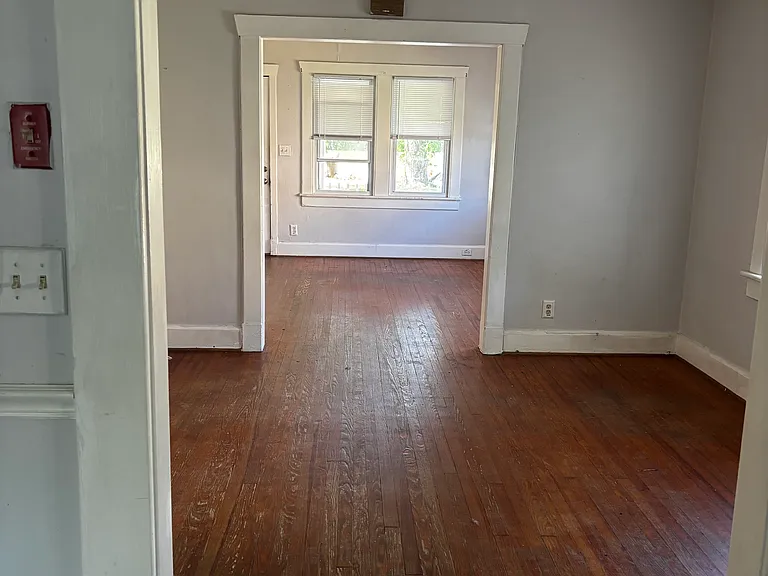 724 Norfolk Ave #1 — Photo 9