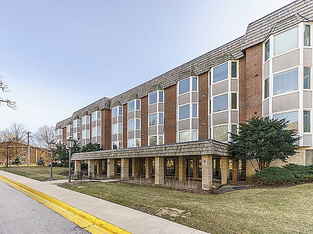 1st image of 201 Thames Pkwy APT 2H