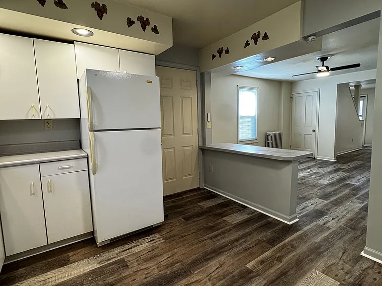302 Penn Ave #302 — Photo 3
