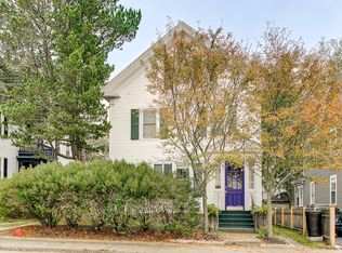 13 Everett St #1, Newport, RI 02840