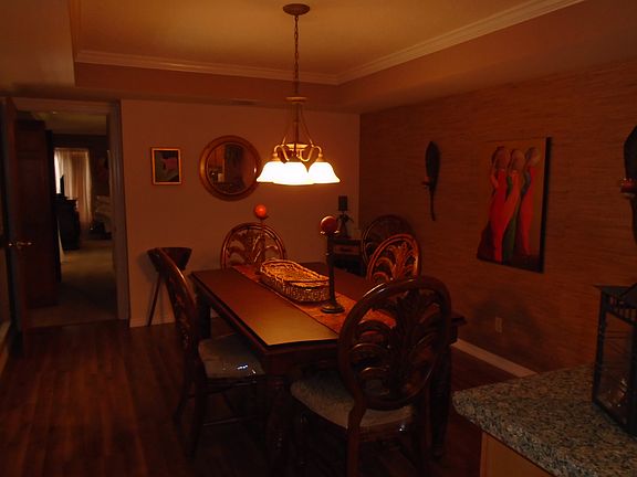 3rd image of 4940 Umber Way N