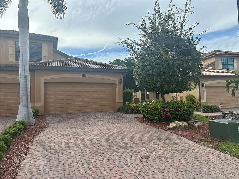 7008 Grand Estuary Trl #104