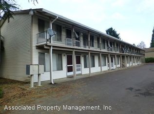 232 NE 3rd Ave APT 17, Hillsboro, OR