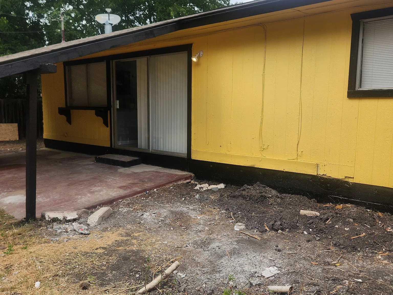 3 bed, 1213 sqft, $1,995 — Photo 4
