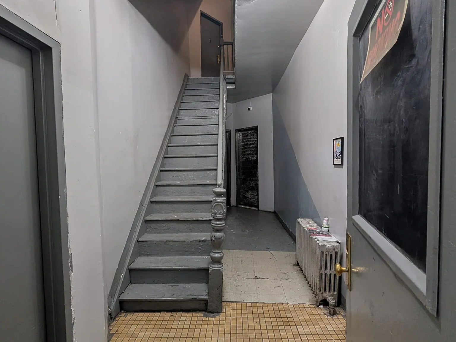 237 Troy Avenue — Photo 2