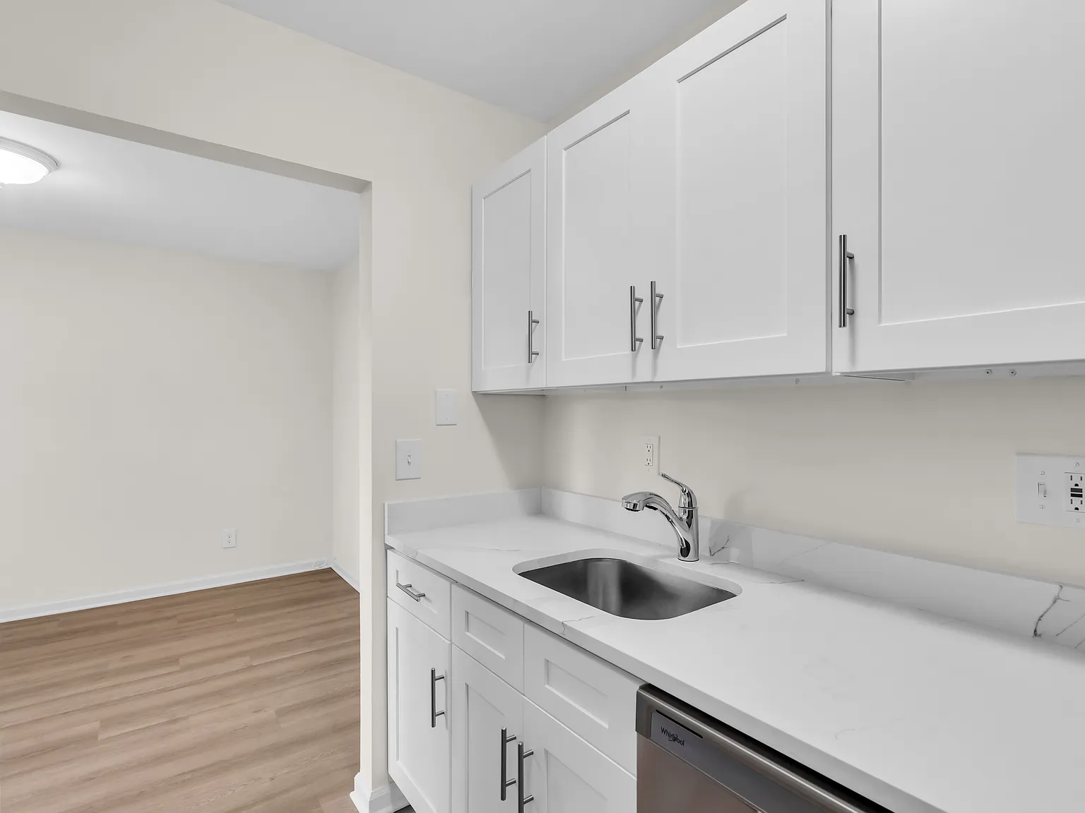 16B E Daisy Ln — Photo 4