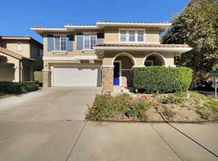 1775 Cottonwood Dr, Vista, CA 92081