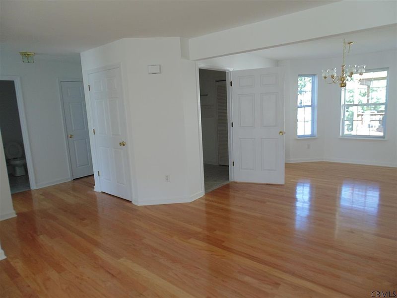 4th image of 79 MORNING GLORY Way