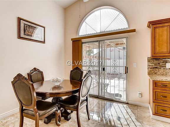 2nd image of 1433 Canyon Rose Way