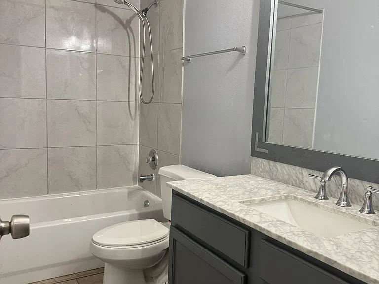 4019 Strawberry Ct — Photo 1