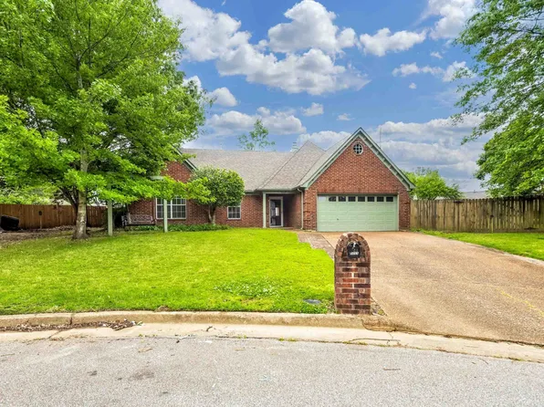 9669 Meadow Green Cv, Lakeland, TN 38002