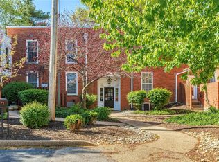 1134 S Mason Rd, Saint Louis, MO 63131