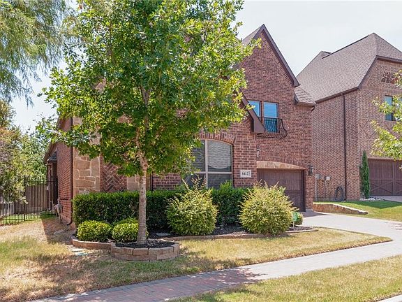3rd image of 8412 Town Walk Dr