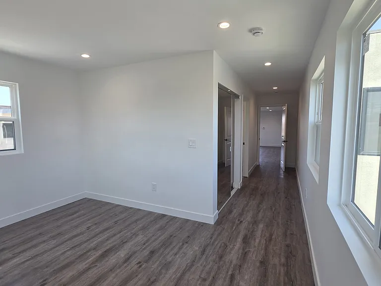 611 Silver Strand Blvd #2 — Photo 15