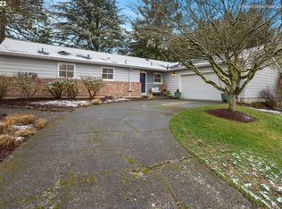 8365 SW Brookridge St, Portland, OR 97225