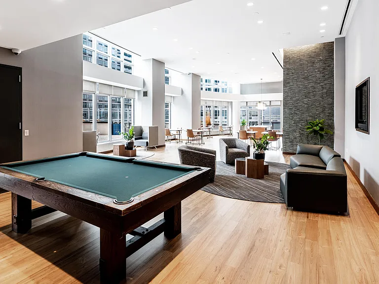 4545 Center Blvd #205 — Photo 9
