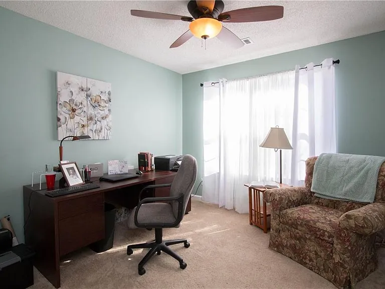 2507 Timbercreek Cir — Photo 24