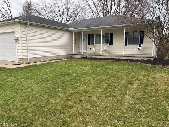 544 Bayberry Dr, Elyria, OH 44035