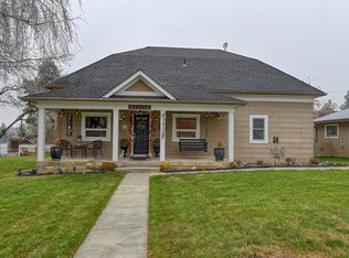500 E Bluff St, Palouse, WA 99161