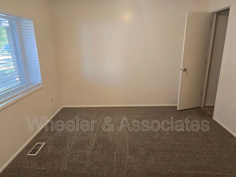 2988 Adams Ave #2988 — Photo 9