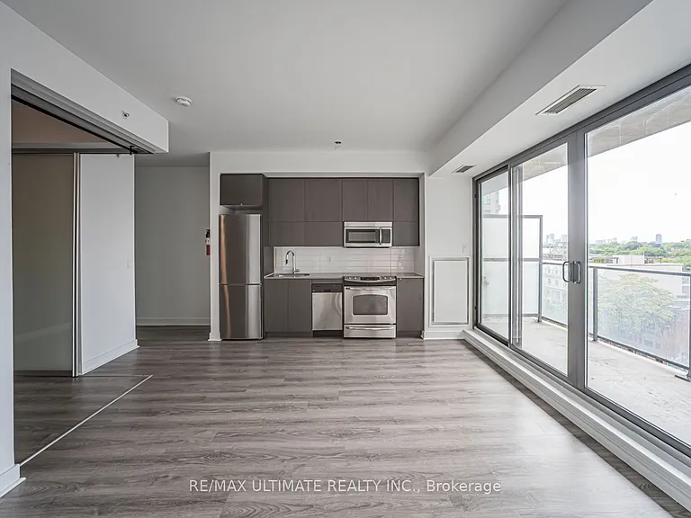 32 Camden St #906 — Photo 8