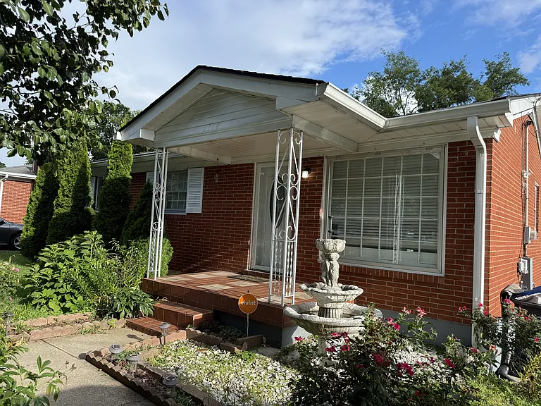 5710 Whispering Hills Blvd — Photo 1