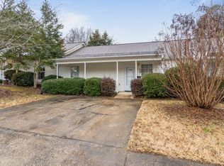 240 Jacobs Way APT B, Jasper, GA 30143