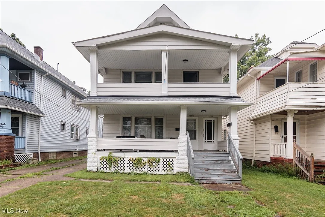 10310 Adelaide Ave photo 1