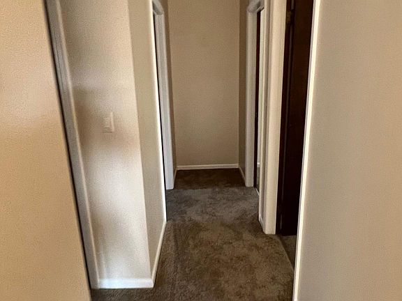 4th image of 200 Lakeview Ave