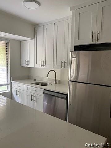 2nd image of 3 El Camino Ct