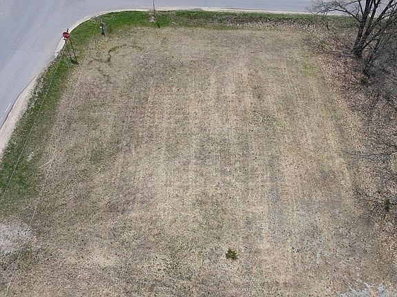 5th image of 3976 Snyder Rd