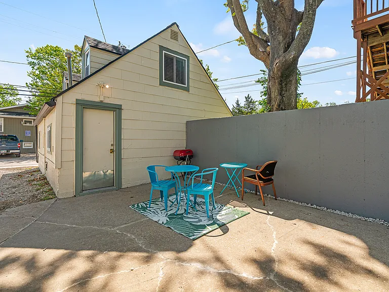 1308 Tennessee St — Photo 6