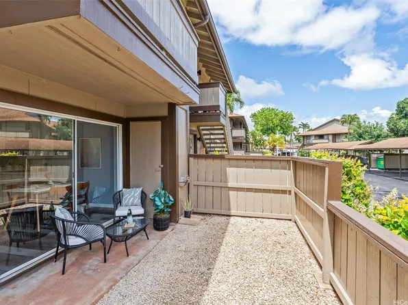 91-1060 Puamaeole St APT 12B, Ewa Beach, HI 96706