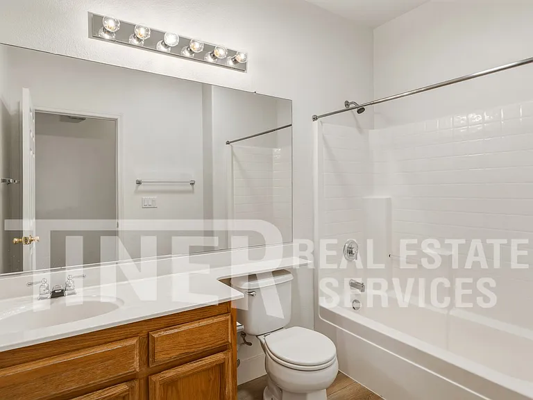 9716 Marianna Way — Photo 17