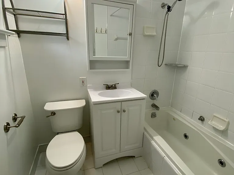 3315 Coryell Ln — Photo 15