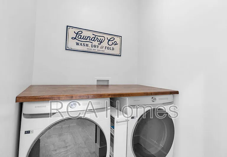1225 Hoyt Ave — Photo 29