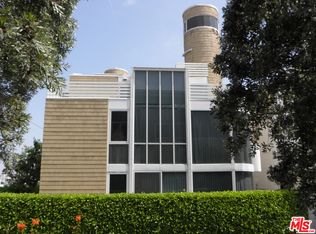 28 Mast St #1, Marina Del Rey, CA 90292