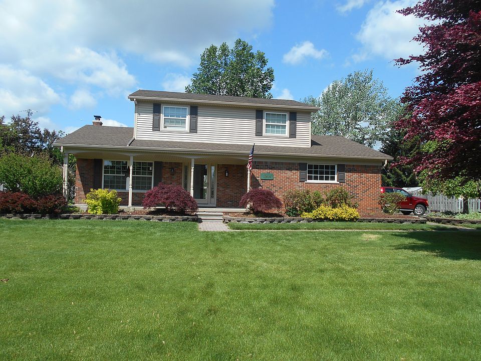 1st image of 18424 Hollie Ct