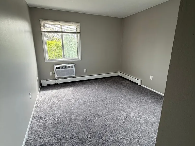 1053 County Road D E — Photo 21