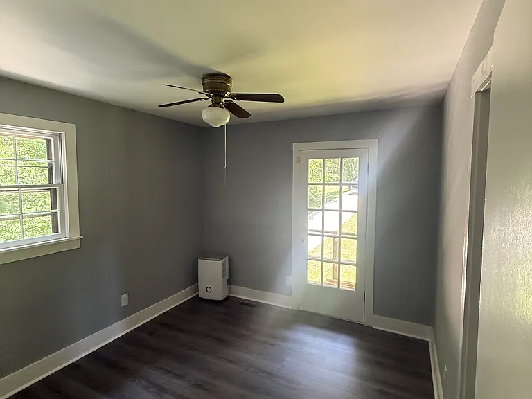 3117 Barnsley Ln — Photo 7