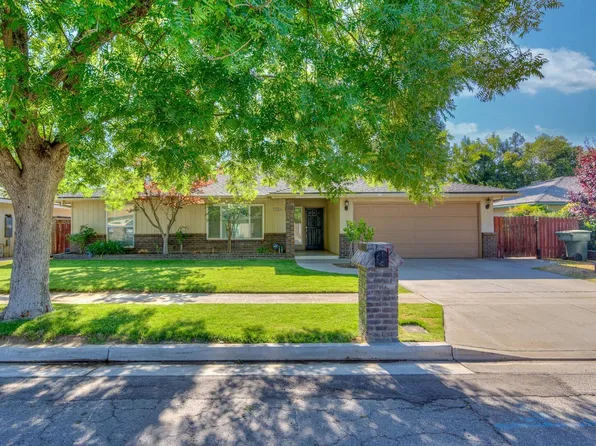 7432 N 5th St, Fresno, CA 93720